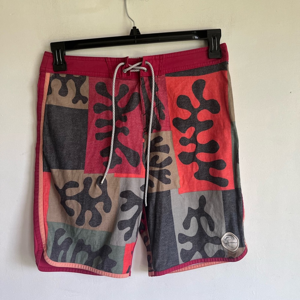 O'Neill RetroFreak Red and Black Board Shorts with Geometric Design, mens 30